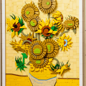 Vincent van Gogh – Sunflowers 31215 | Art | Buy online at the Official LEGO® Shop AU