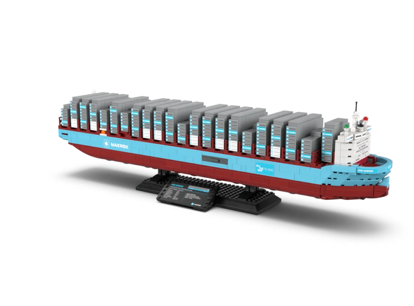 Maersk Dual-Fuel Container Vessel - Image 4