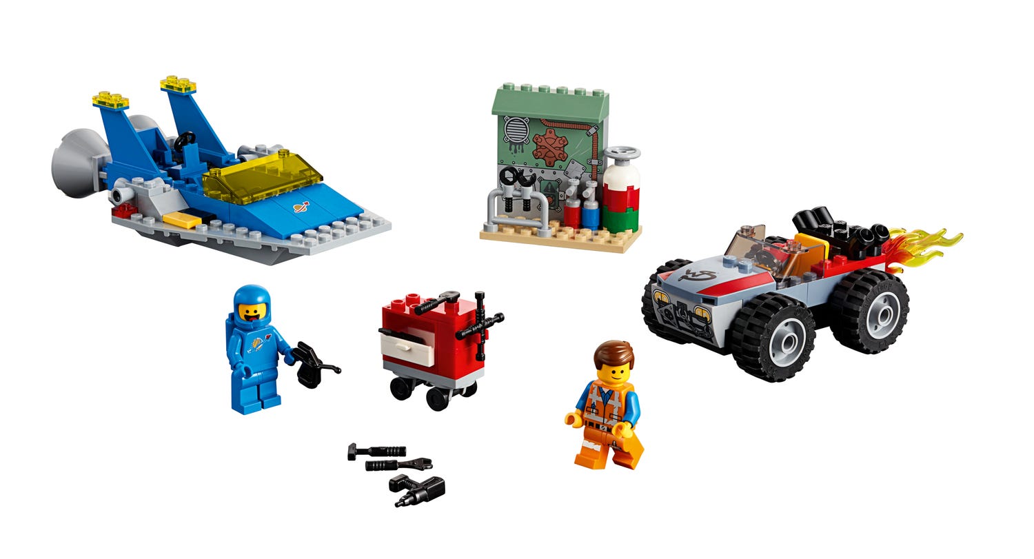 Fremmed prøve ebbe tidevand Emmet and Benny's 'Build and Fix' Workshop! 70821 | THE LEGO® MOVIE 2™ |  Buy online at the Official LEGO® Shop US