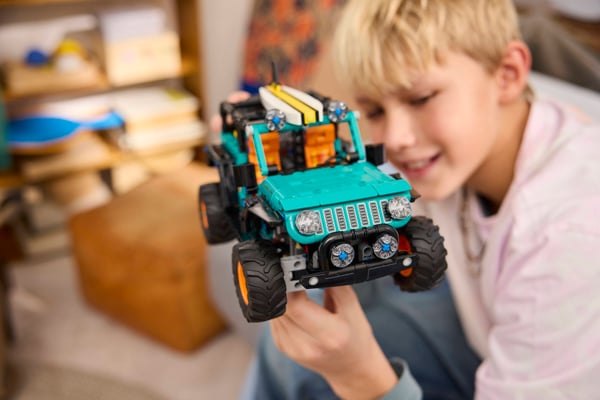 LEGO 42227 SUV Jeep® Wrangler Rubicon — visuel 8 sur 8