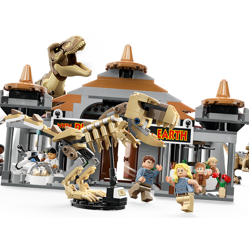 Visitor Center: rex Raptor Attack - Main Image