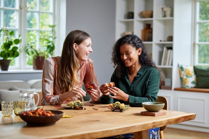 8 Best LEGO® Fall Craft Ideas for Kids | Official LEGO® Shop US