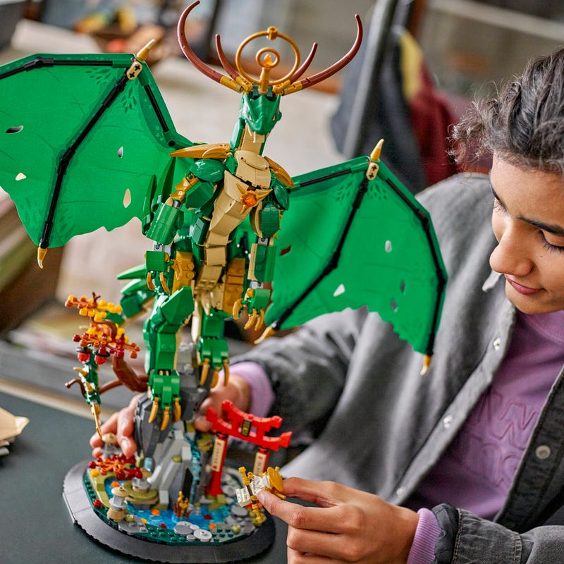 The Guardian Dragon 71847 NINJAGO® Buy online at the Official