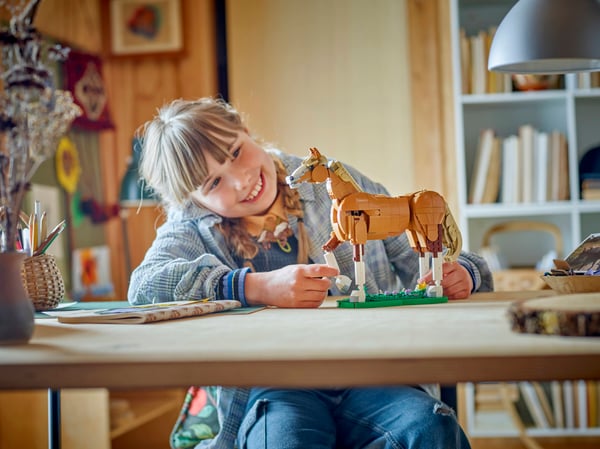 LEGO 31166 Le beau cheval — visuel 7 sur 8