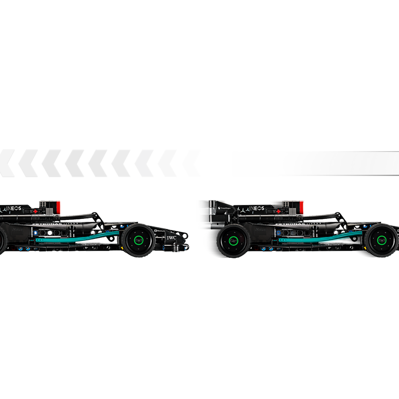 Mercedes-AMG F1 W14 E Performance Pull-Back