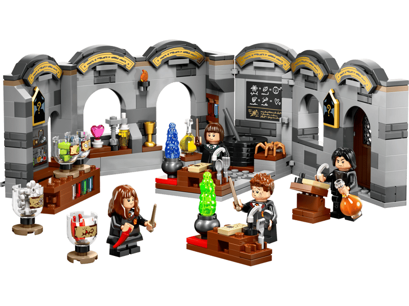 Hogwarts™ Castle: Potions Class — LEGO set 76431