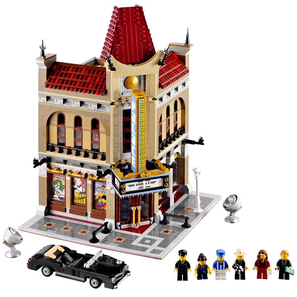 LEGO 10232 Palace Cinema Female Guest Minifigure Split from set 10232