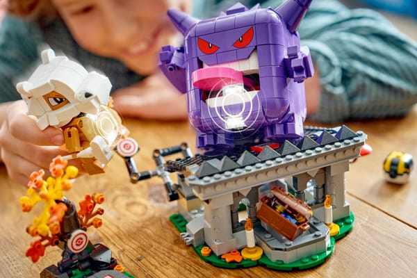 SMART Play™: Cubone and Gengar's Spooky Showdown - Image 15