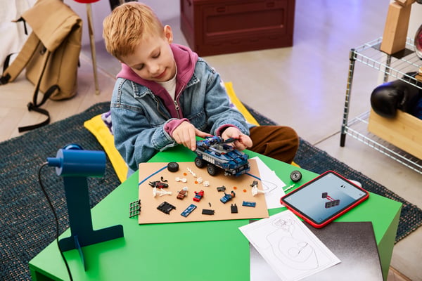 LEGO 76349 La poursuite en prison mobile de Spider-Man — visuel 8 sur 8