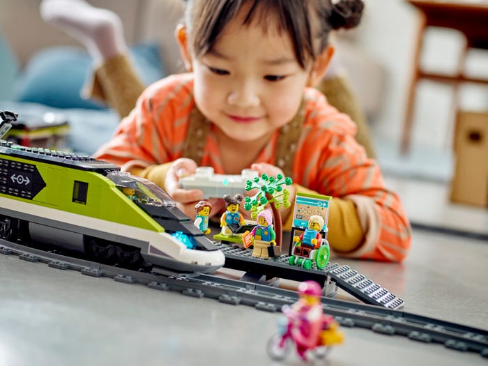 LEGO 10874 Duplo Ma Ville Le Train à Vapeur, avec Sons, Lumières, Rails et  Télécommande, Jouet De Locomotive, Idée Cadeau Enfants 2 Ans et Plus :  : Jeux et Jouets
