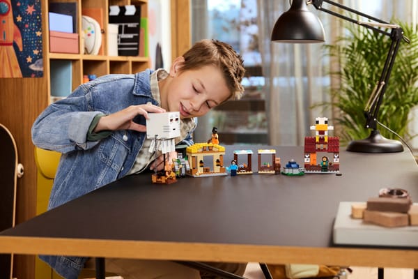 The Ghast Balloon Village Attack - Image 11