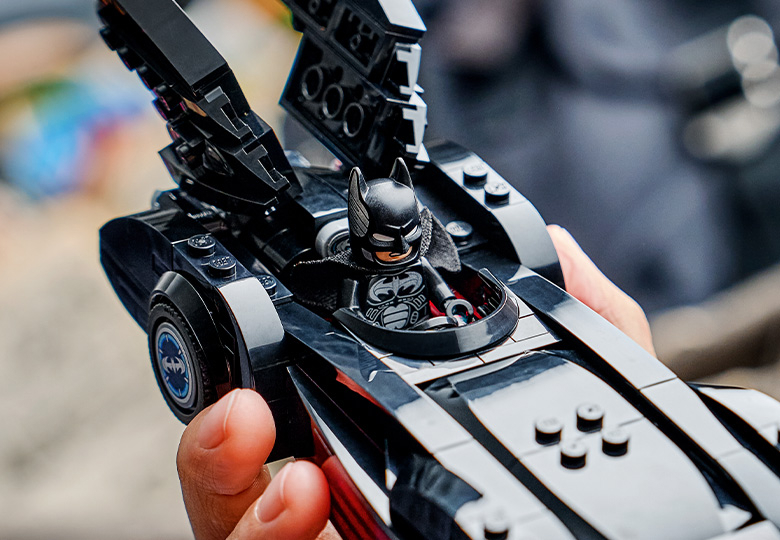 Batman & Robin™ Batmobile™ 76333 | Batman™ | Buy online at the