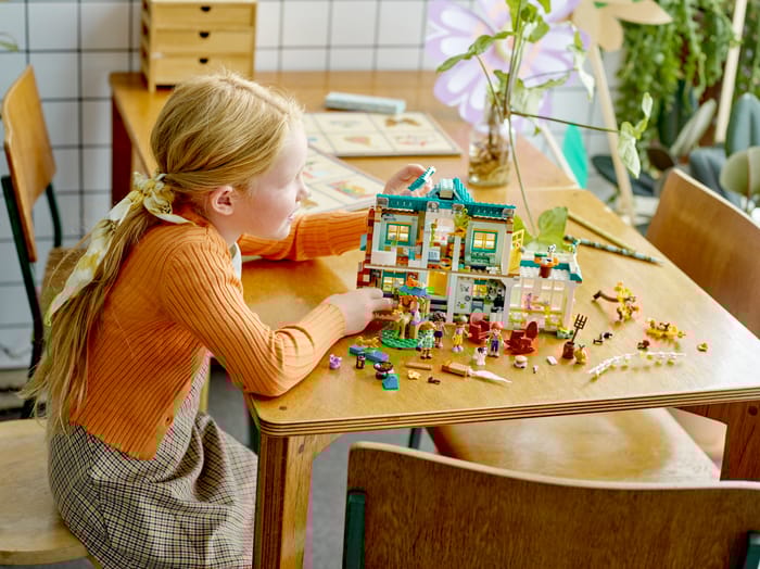 8 Best LEGO® Fall Craft Ideas for Kids | Official LEGO® Shop US