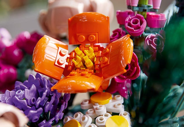 SET LEGO® 10280 FLOWER BOUQUET: uno dei nuovi set della linea BOTANICAL  COLLECTION - OrangeTeam LUG