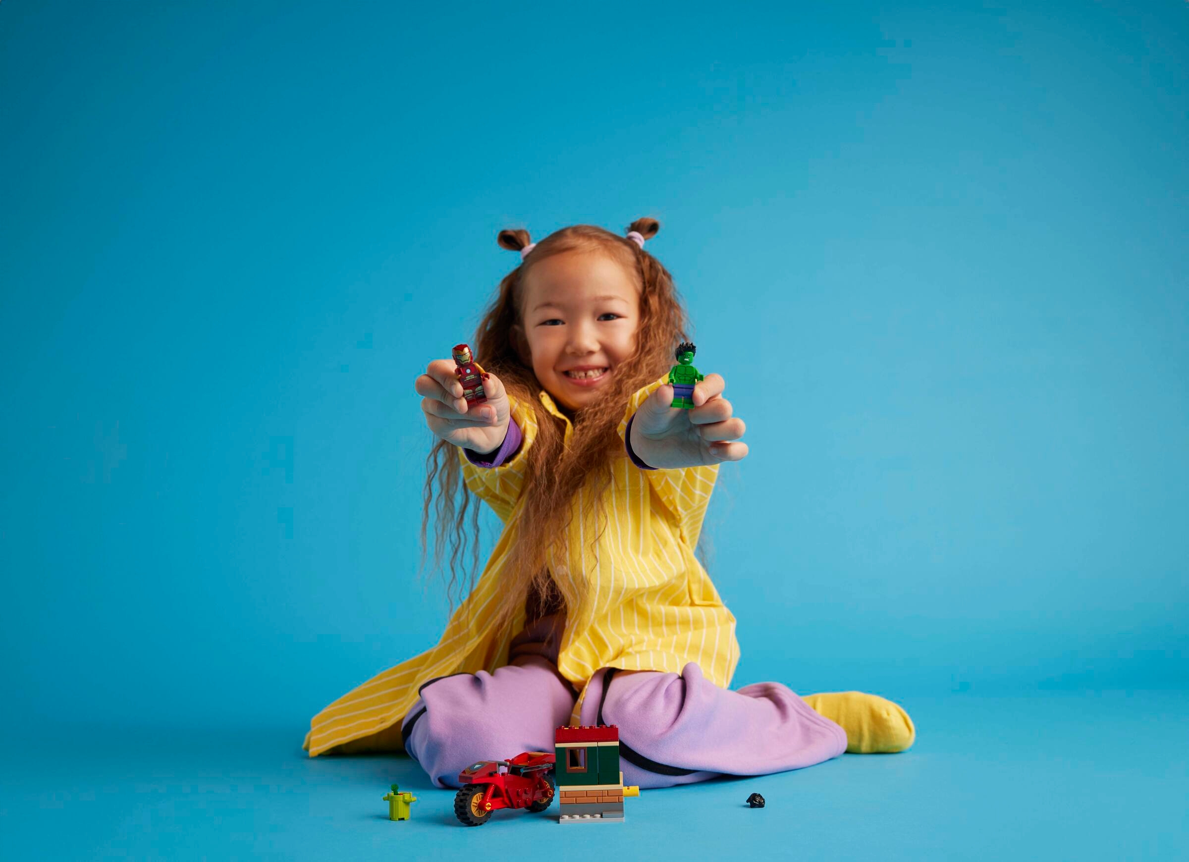 おさかなさん。 バイクに乗ったアイアンマンとハルク 76287 | マーベル |レゴ®ストア