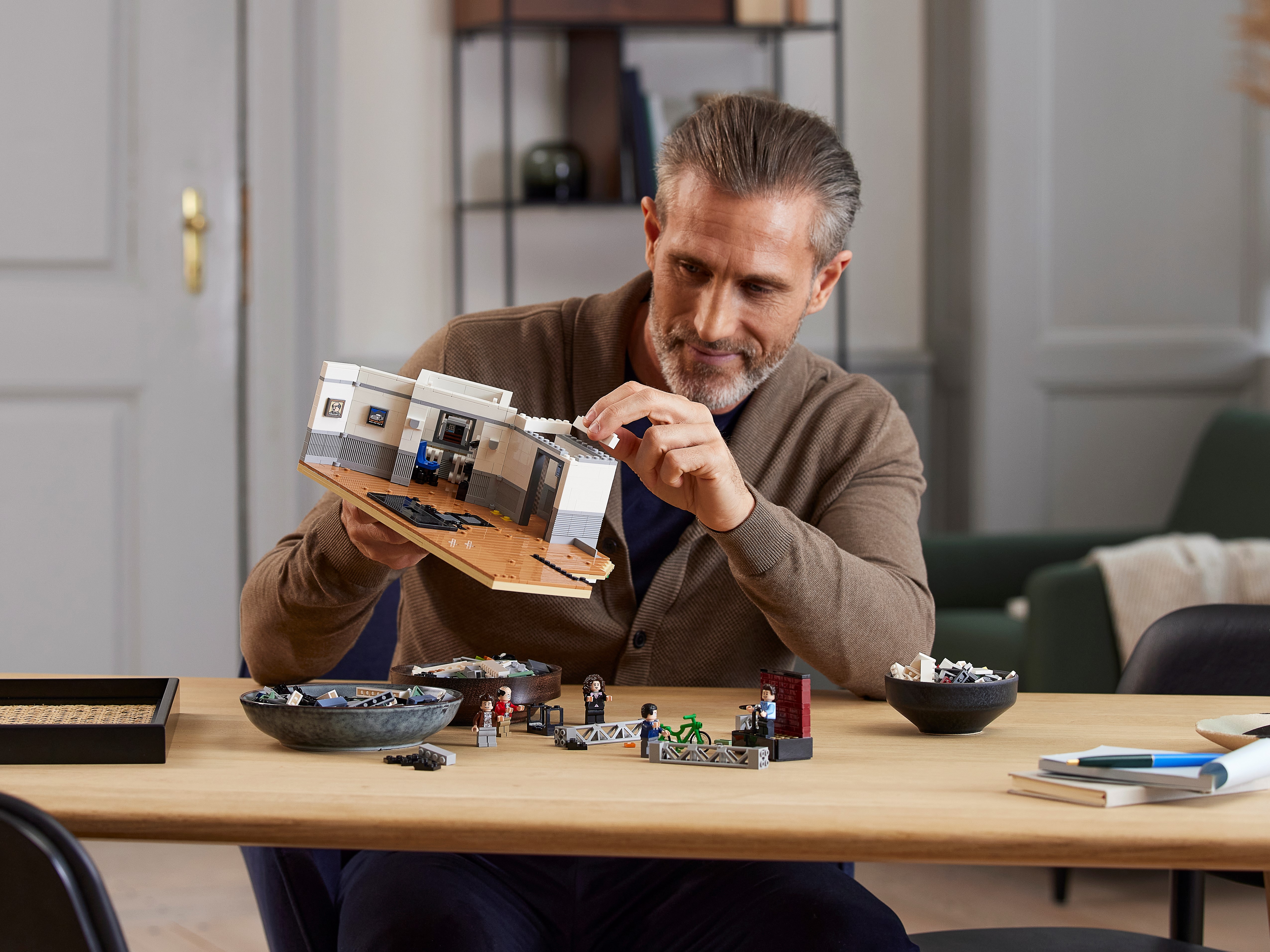 Seinfeld 21328 | Ideas | Buy online at the Official LEGO