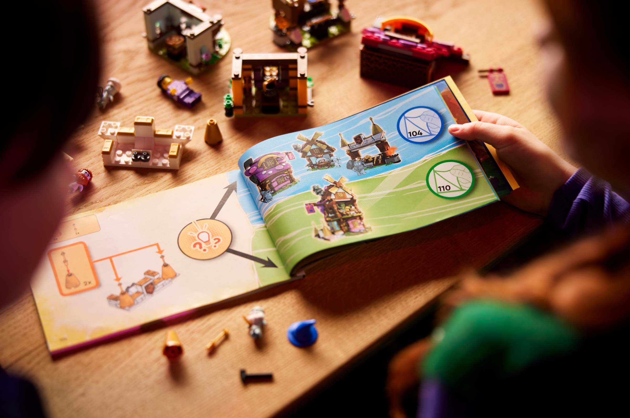 Dream Village 40657 | LEGO® DREAMZzz™ | Buy online at the Official