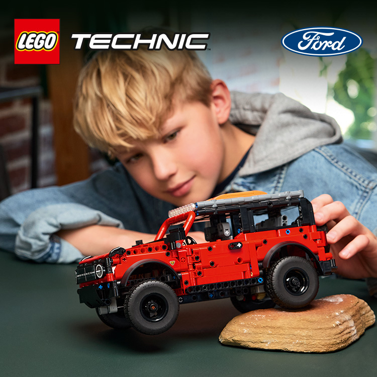 たけこさま Ford Bronco® SUV 42213 | Technic™ | Buy online at the Official