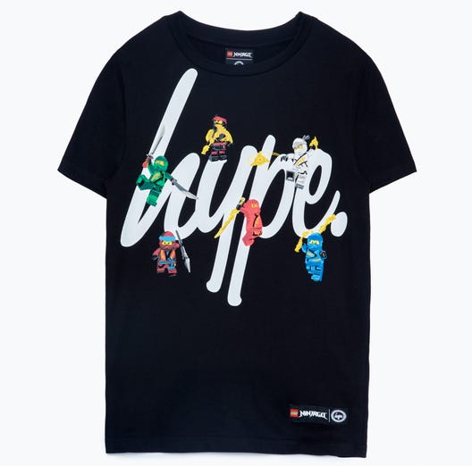 LEGO 5006234 - HYPE x LEGO® NINJAGO® sort team-T-shirt til voksne