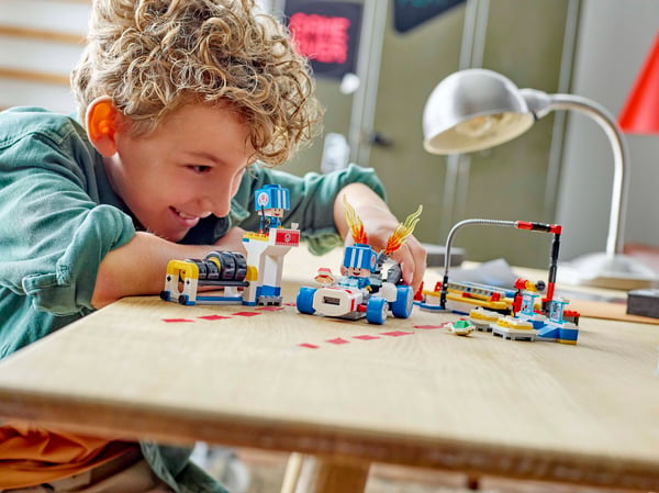 LEGO 72035 Mario Kart™ – Garage de Toad — visuel 8 sur 8