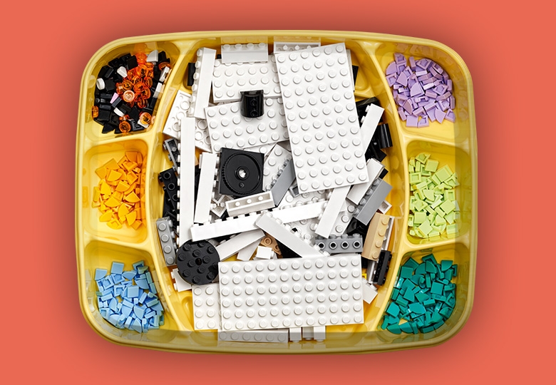 Cute Panda Tray 41959 | DOTS | Buy online at the Official LEGO