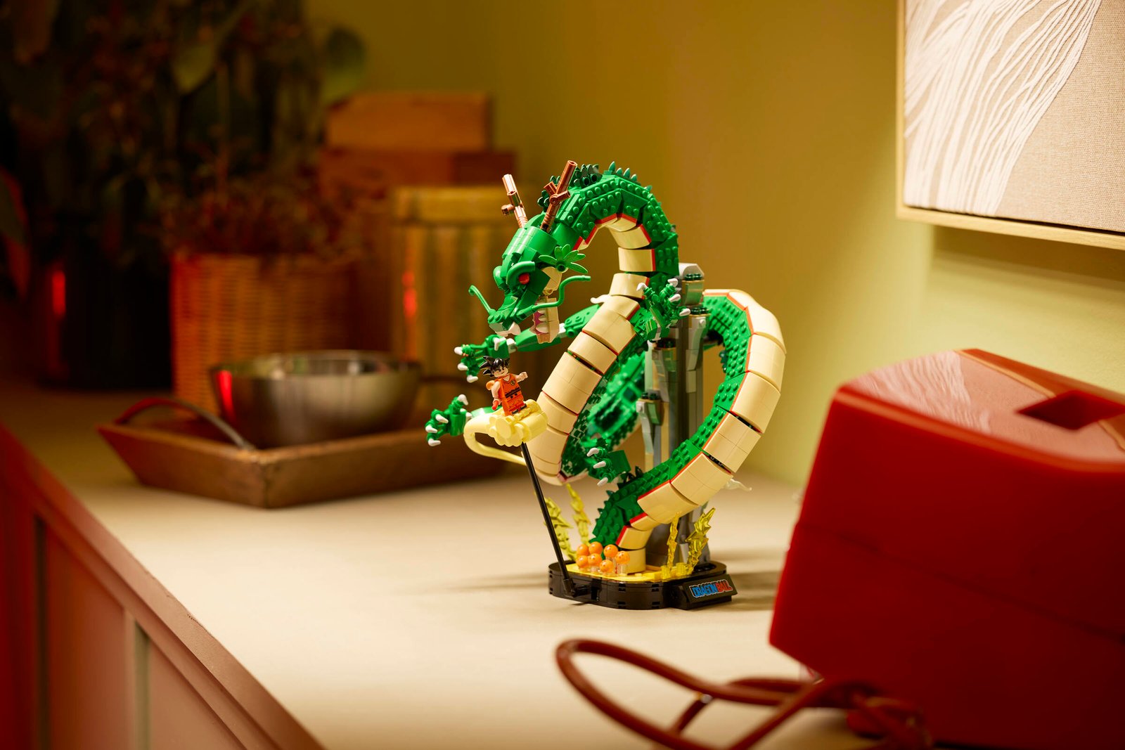 Dragon Ball: Shenron & Goku lifestyle shelf piece