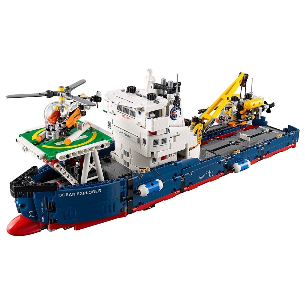 Ocean Explorer 42064 | Technic™ | Buy 