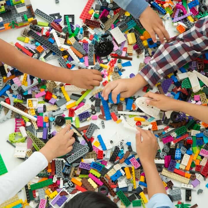 Children playing with LEGO Replay donated bricks